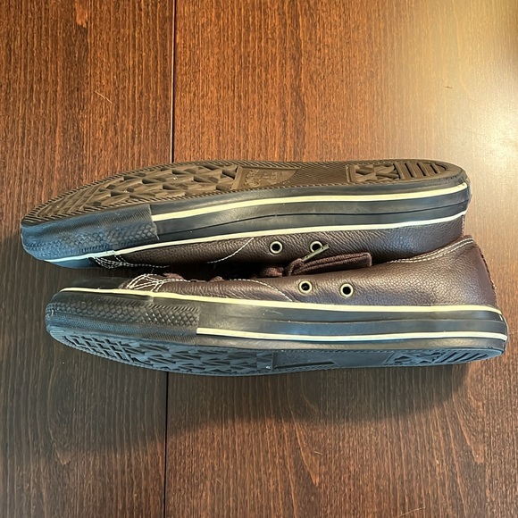 Converse All Star Low Leather Shoes Men’s Size 11 - Picture 5 of 7